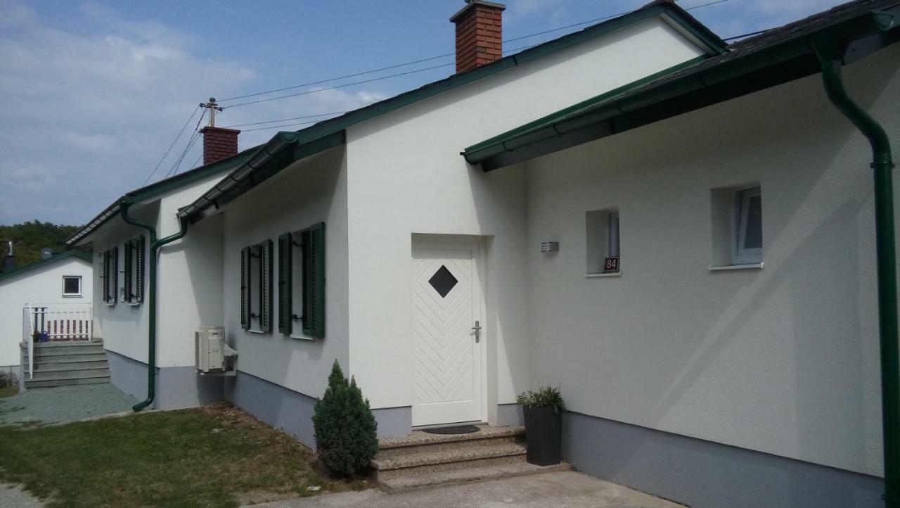Ferienhaus Szapary II Eisenberg an der Pinka Exterior foto